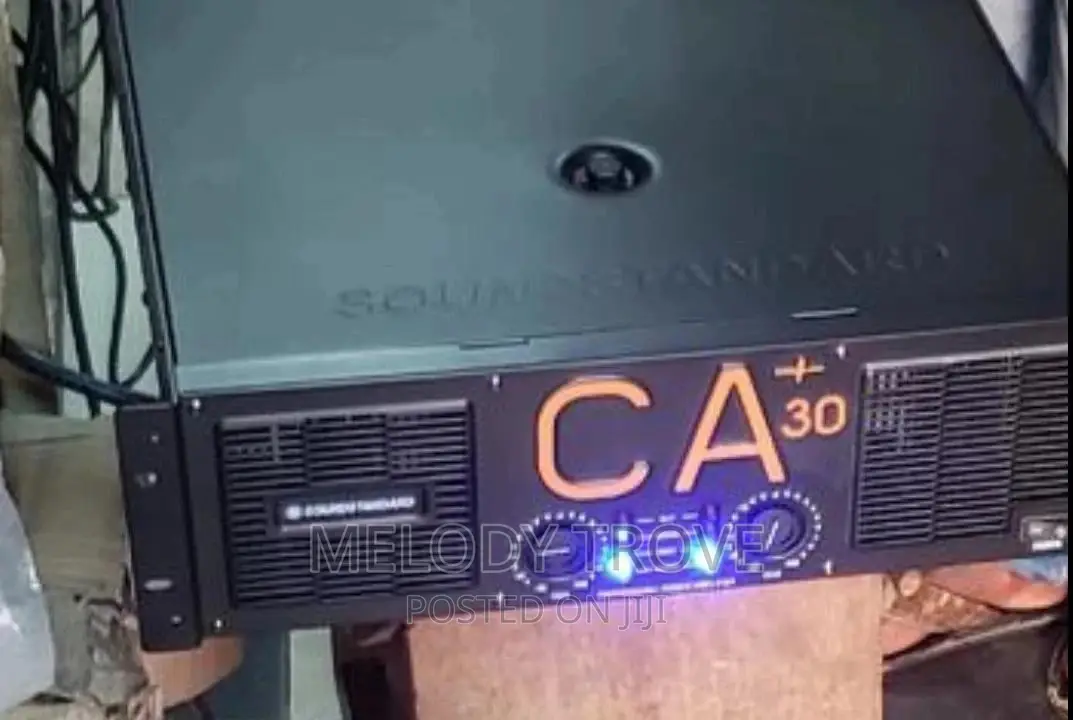 Crest Audio CA30+ (Sound Standard)