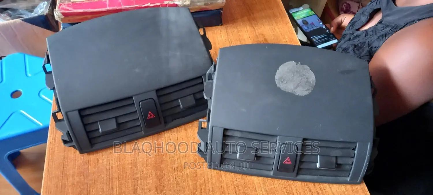 Toyota Corolla 2009-2013 TOP VENT CONSOLE Available