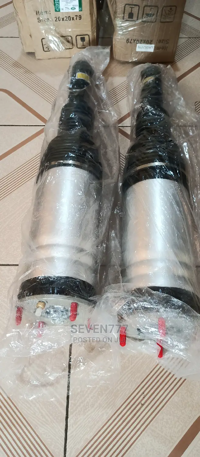 2014-2020 Range Rover Sport/Vogue Front L R Chocks Balloons