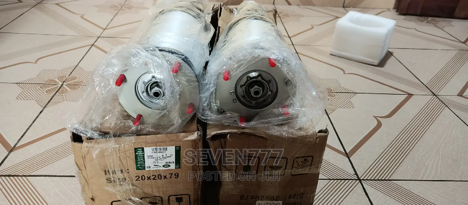 2014-2020 Range Rover Sport/Vogue Front L R Chocks Balloons