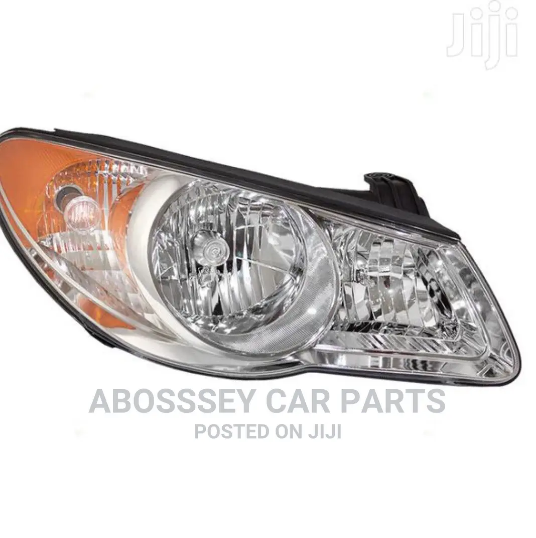 Hyundai Elantra 2008 Headlight Pair Available
