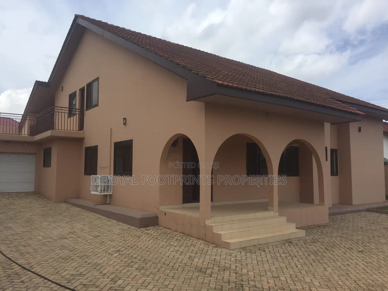 5bdrm House in Adjiriganor for Rent