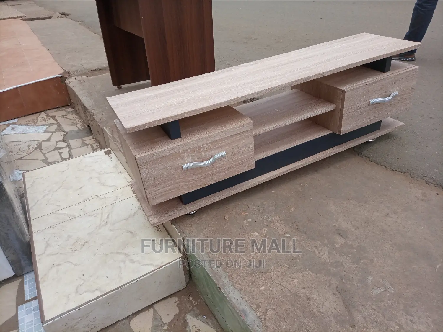 New Tv Stand. Free Delivery