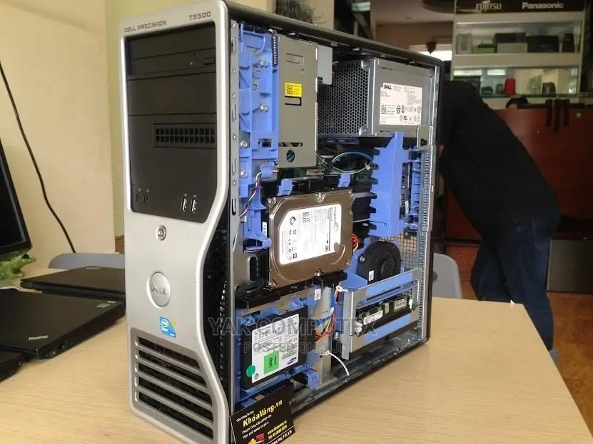 Desktop Computer Dell 16GB Intel Xeon HDD 2T