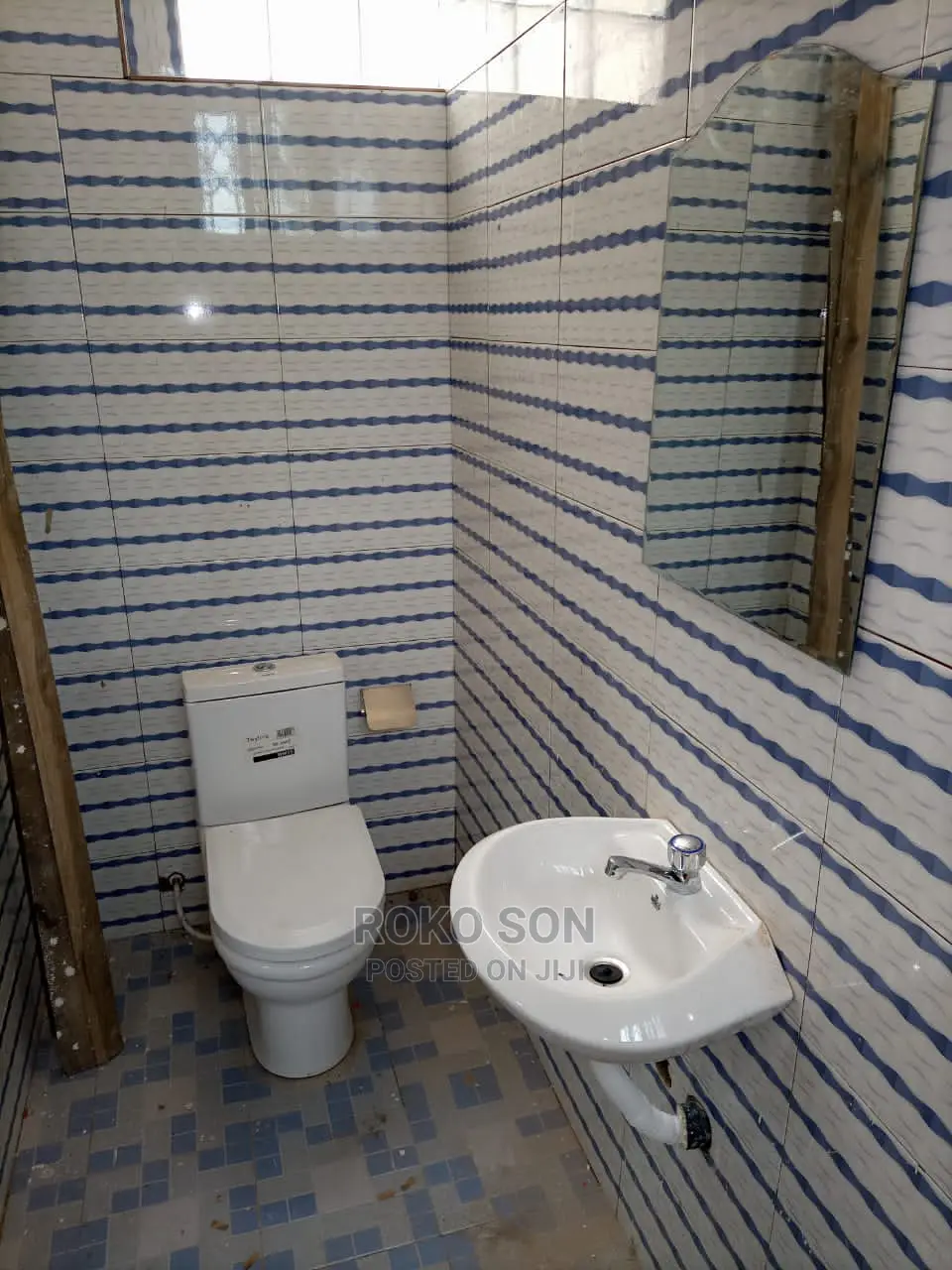 1bdrm Block of Flats in Dr Roko, Accra Metropolitan for rent