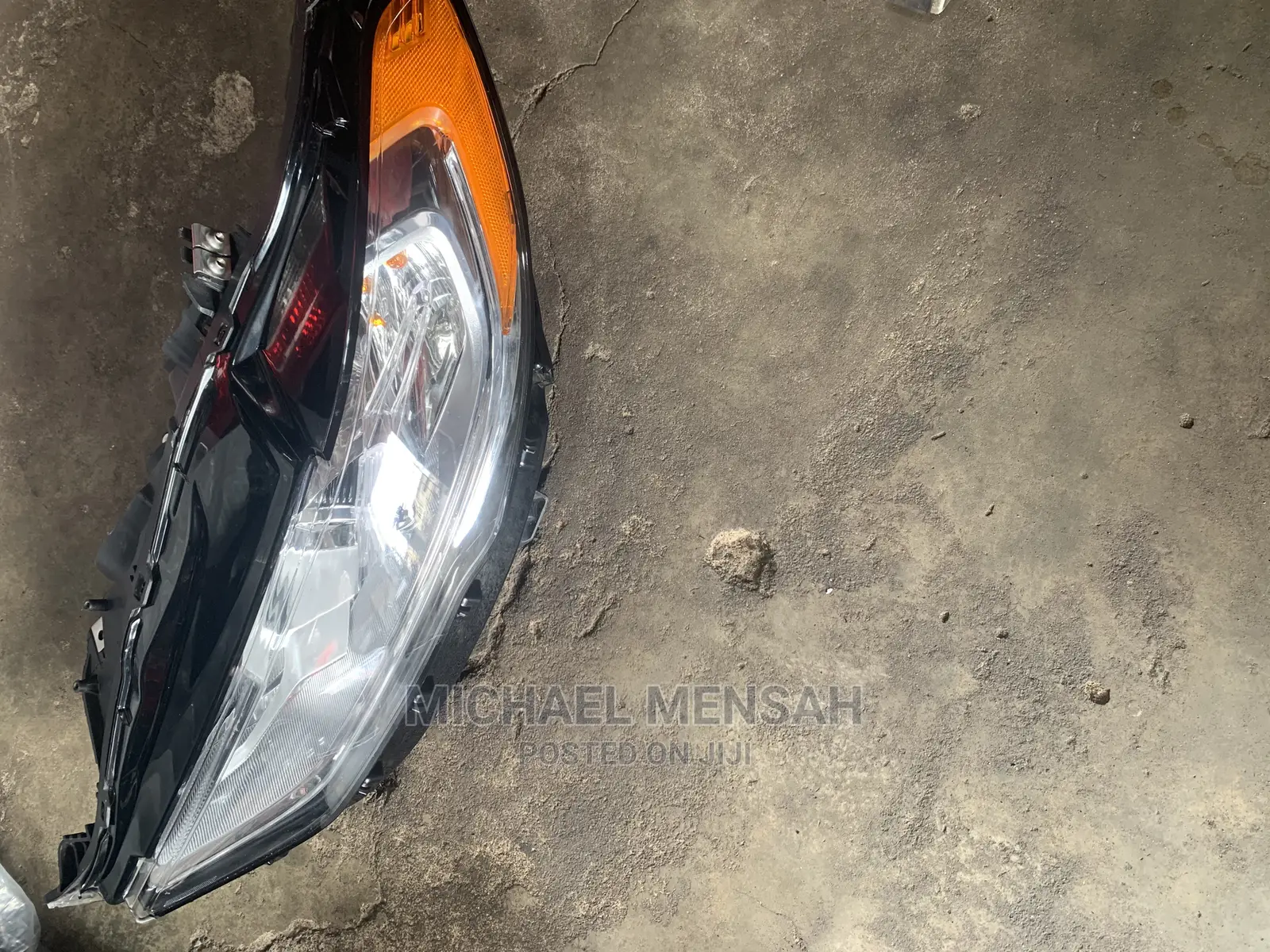 Ford Fusion 2017 Head Light