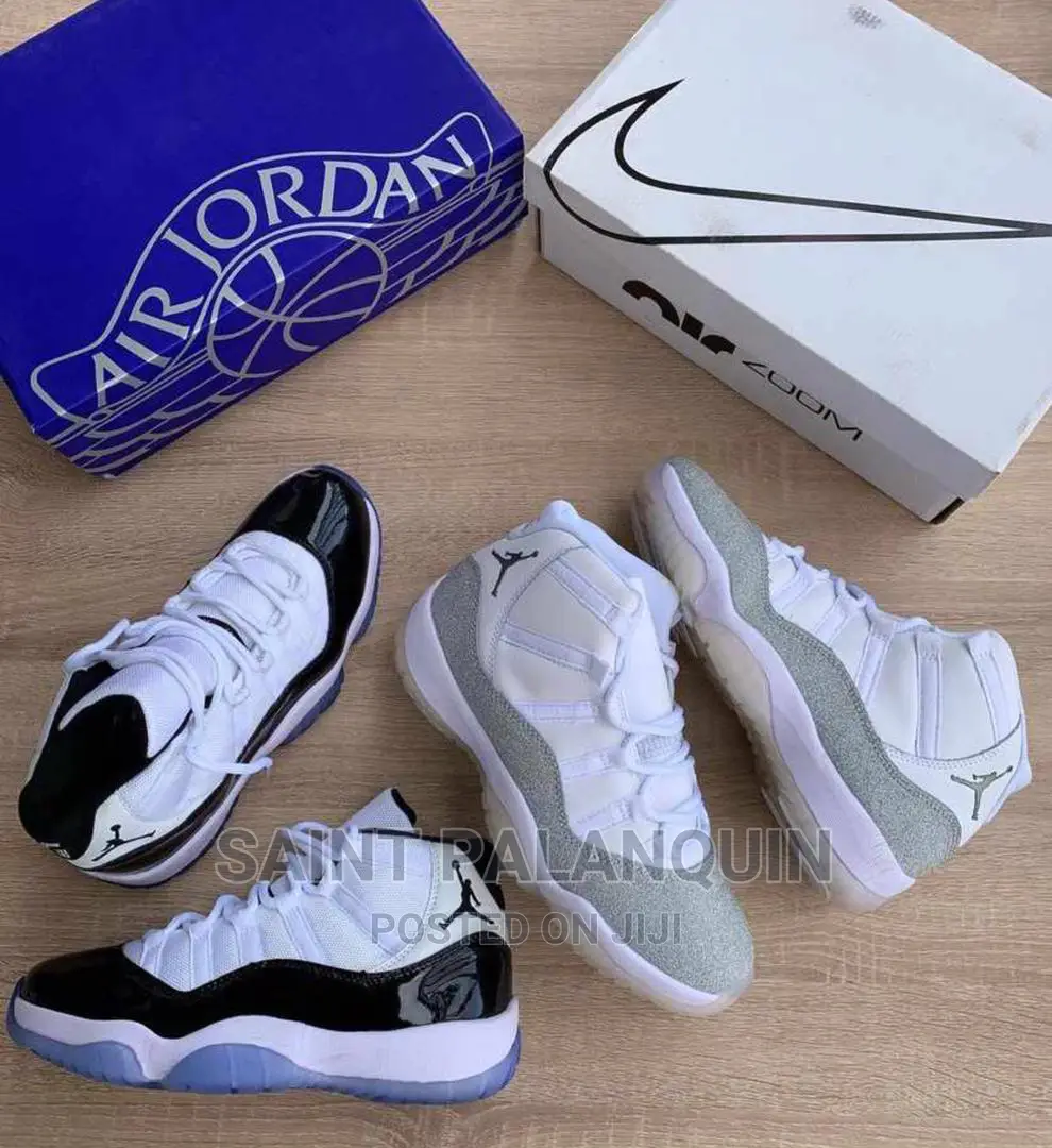 Nike Airs DM