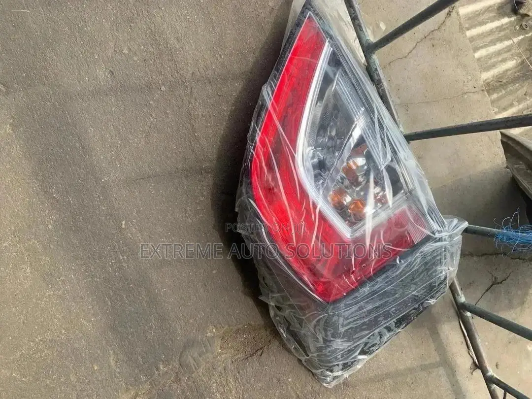 Civic 2018 Hatchback Taillight