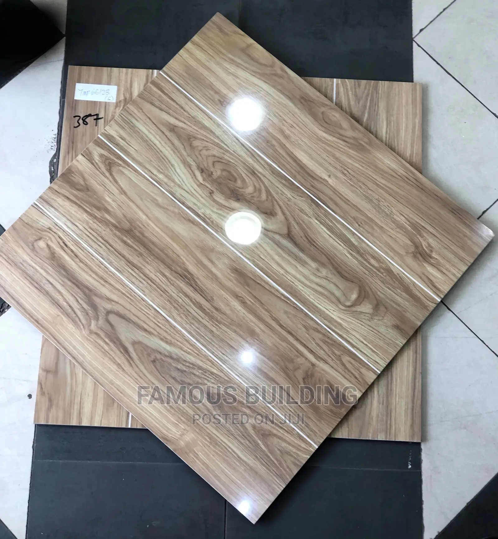 60/60 Ghana Tile