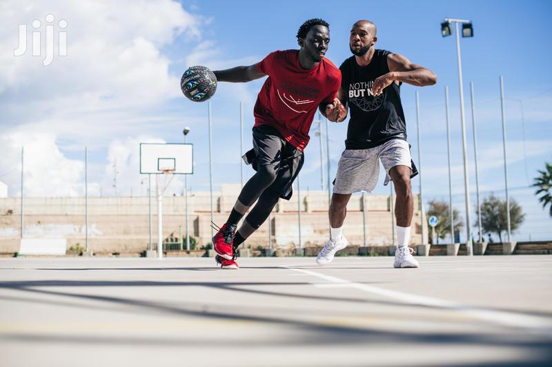 Basketball {Puncture-Proof}