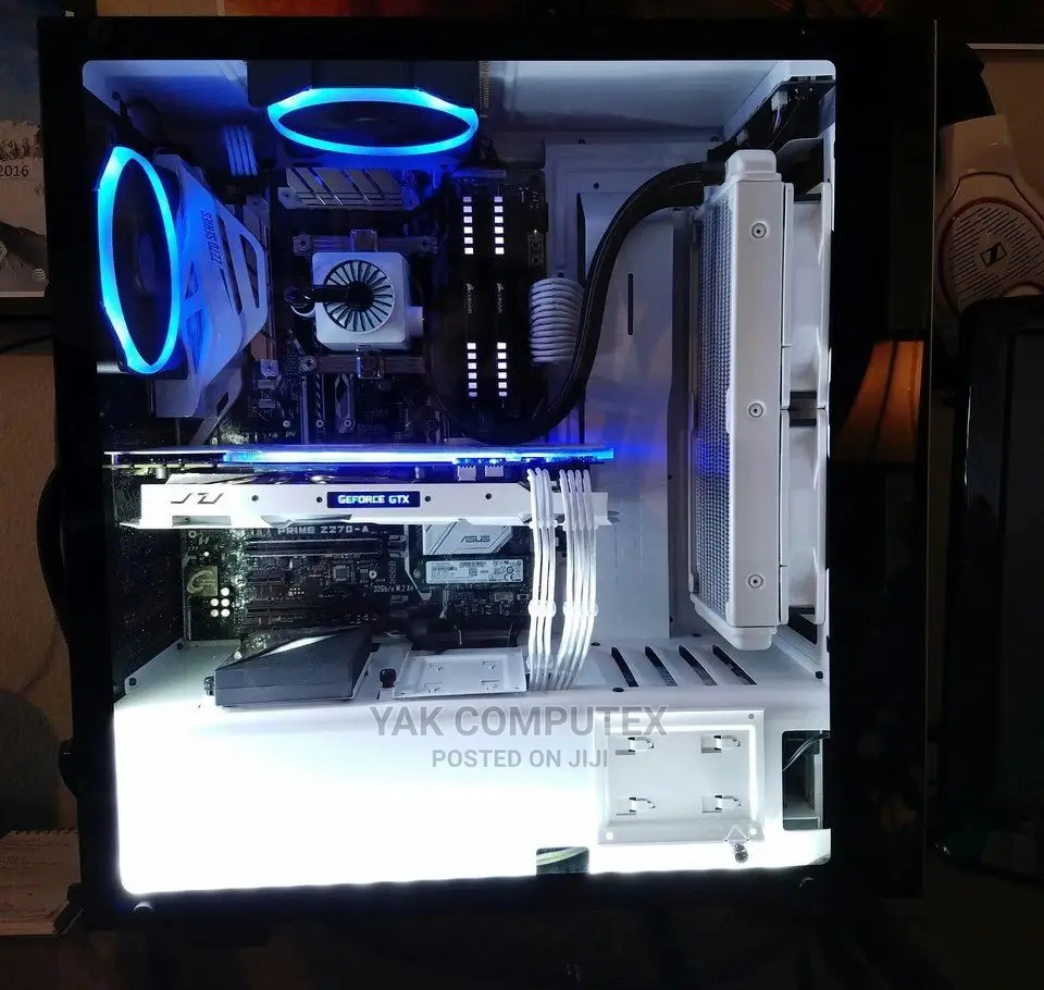 New Desktop Computer Asus 16GB Intel Core I7 SSHD (Hybrid) 1.5T