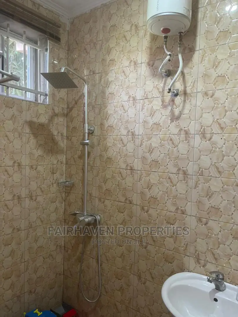 2bdrm Apartment in Tseaddo, Airport Residential Area for rent
