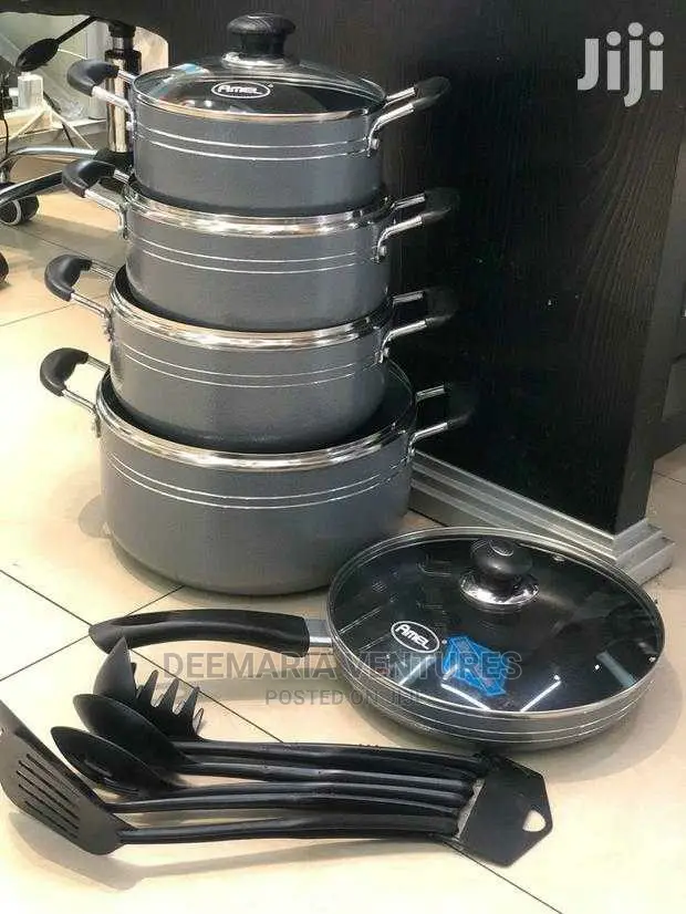 Amel 16pcs Non-Stick Cookware Set