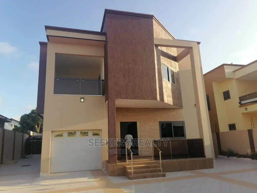 5bdrm House in Seekers Realty, a C Mall Area for Rent