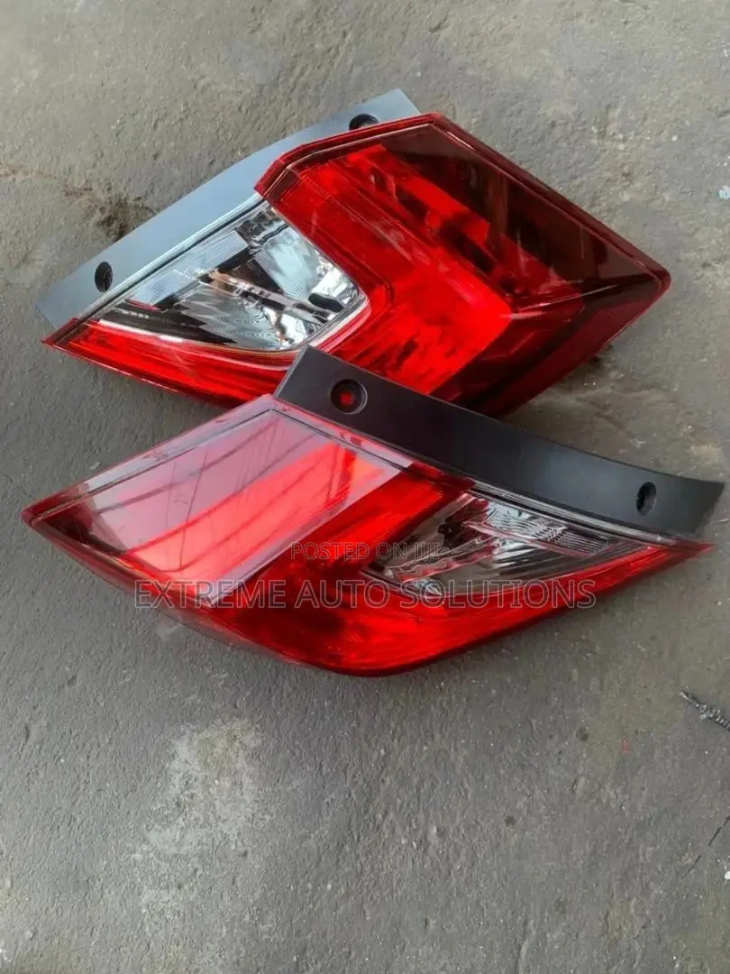 Honda Civic 2016 - 2021 Taillights