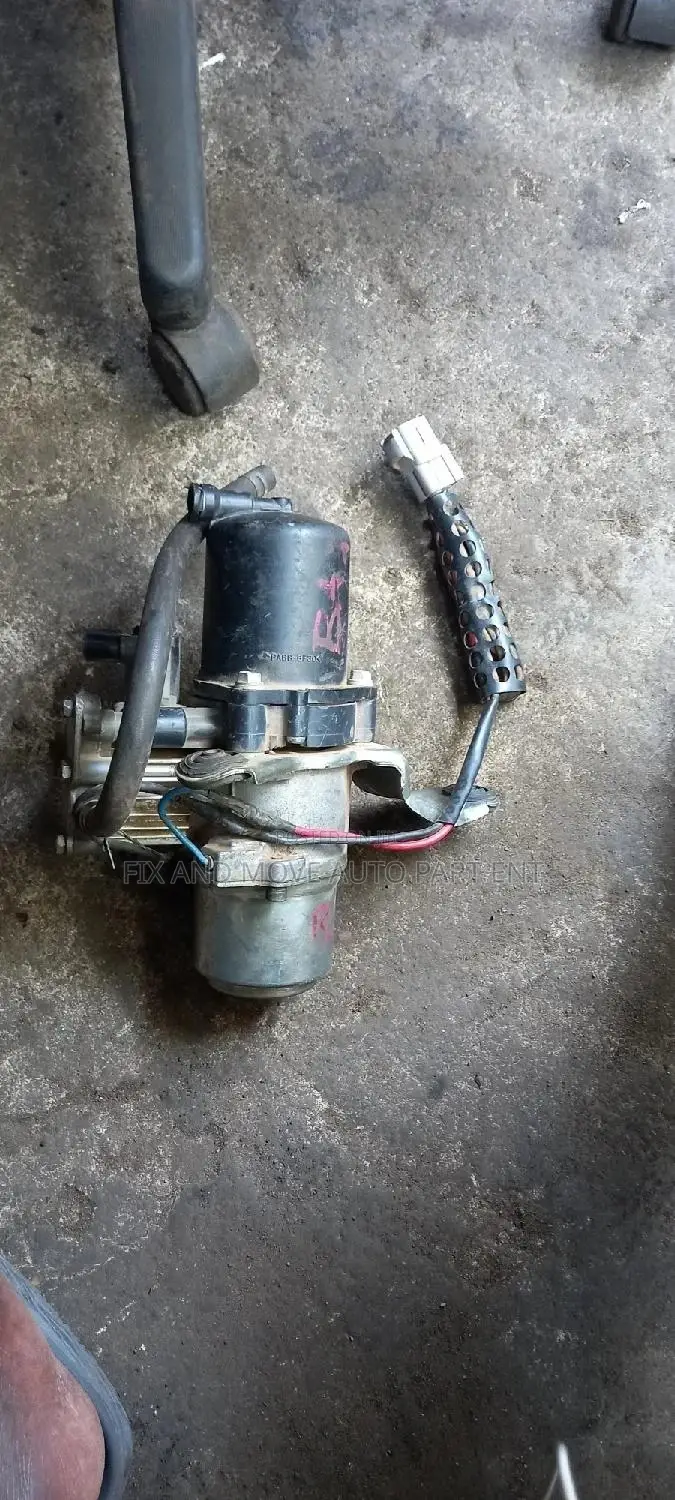Toyota Sequoia 2008-18 Air Suspension Hydraulic Pump
