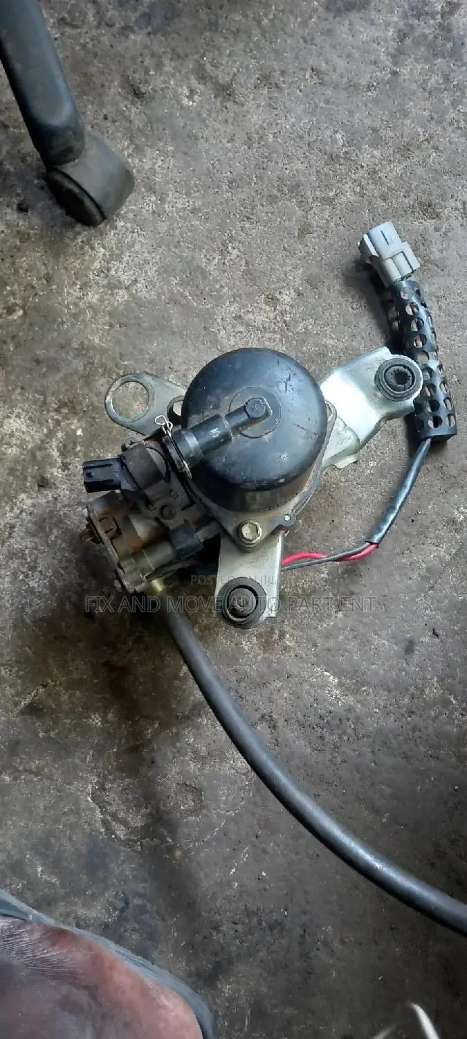 Toyota Sequoia 2008-18 Air Suspension Hydraulic Pump
