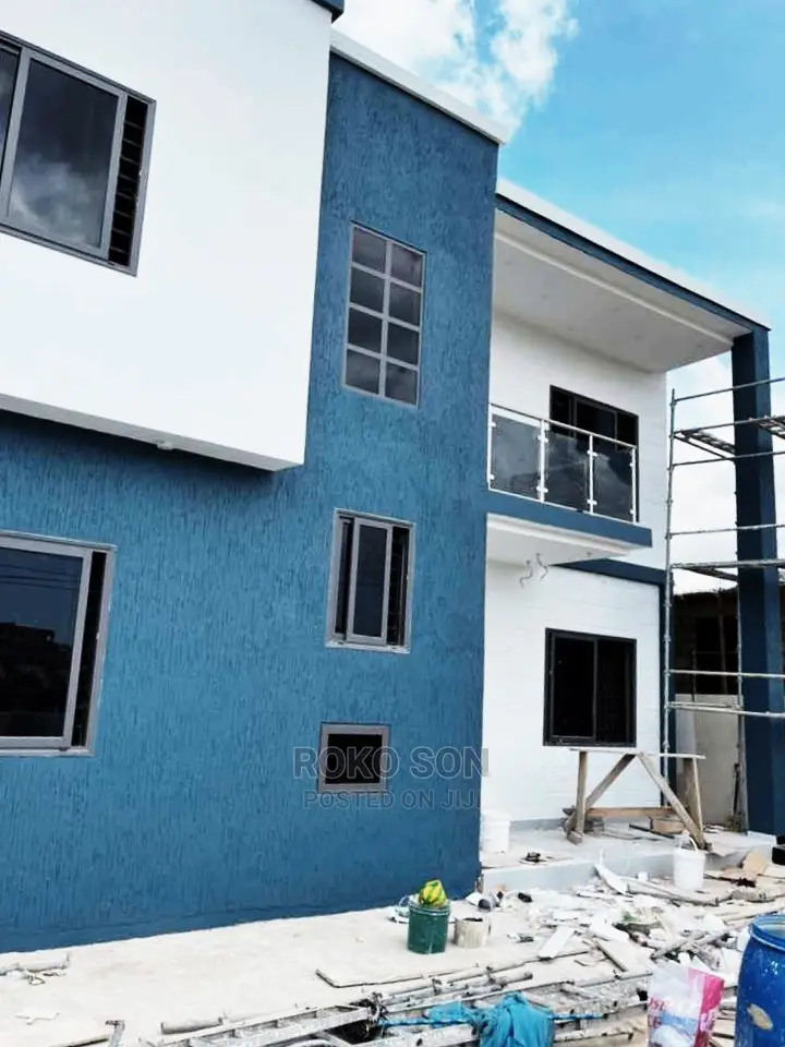 4bdrm Duplex in Dr Roko, Accra Metropolitan for sale