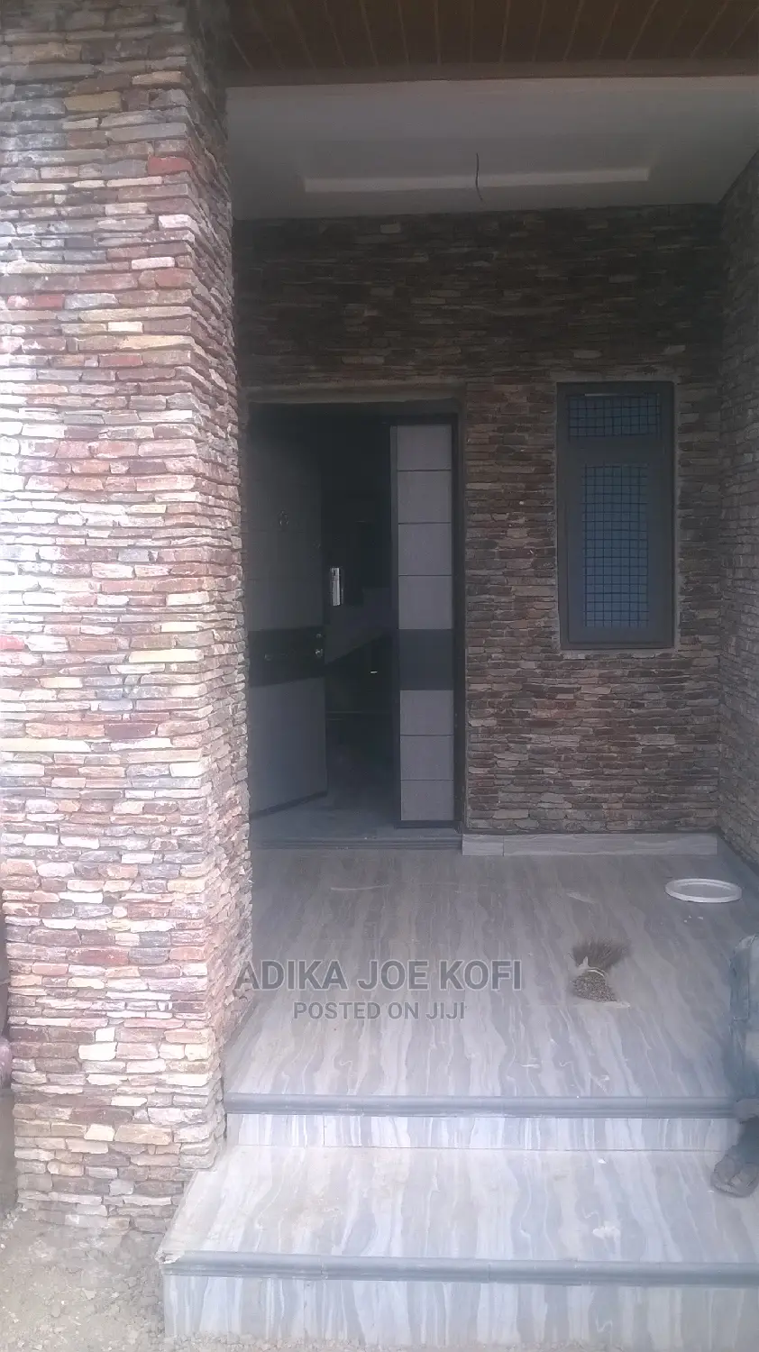 Joefel Marble Stones Laying