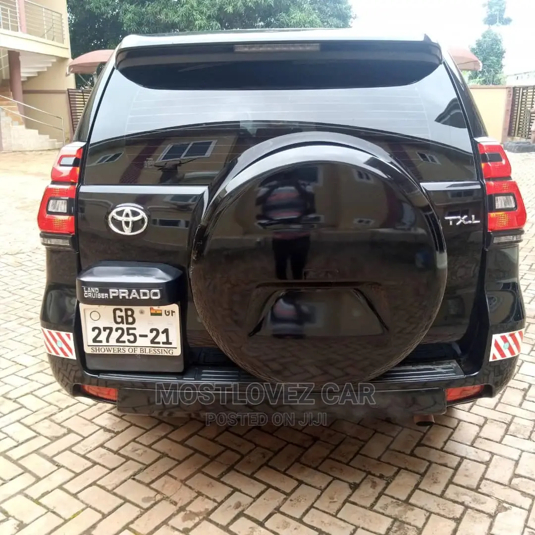 Car Rental Land-Cruiser Prado's for Rent in Accra-Ghana
