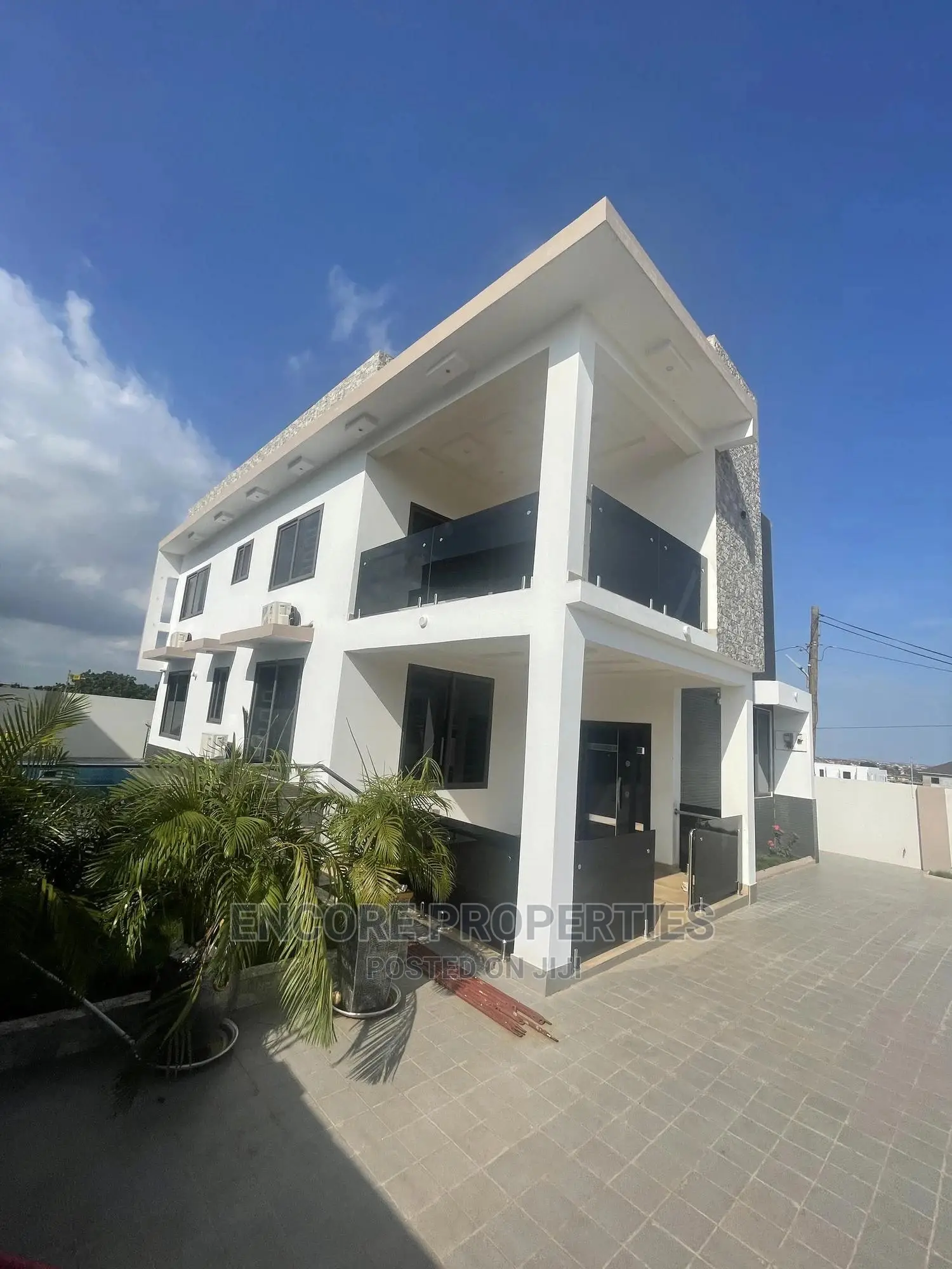 4bdrm House in Sagepropertiesgh, East Legon for sale