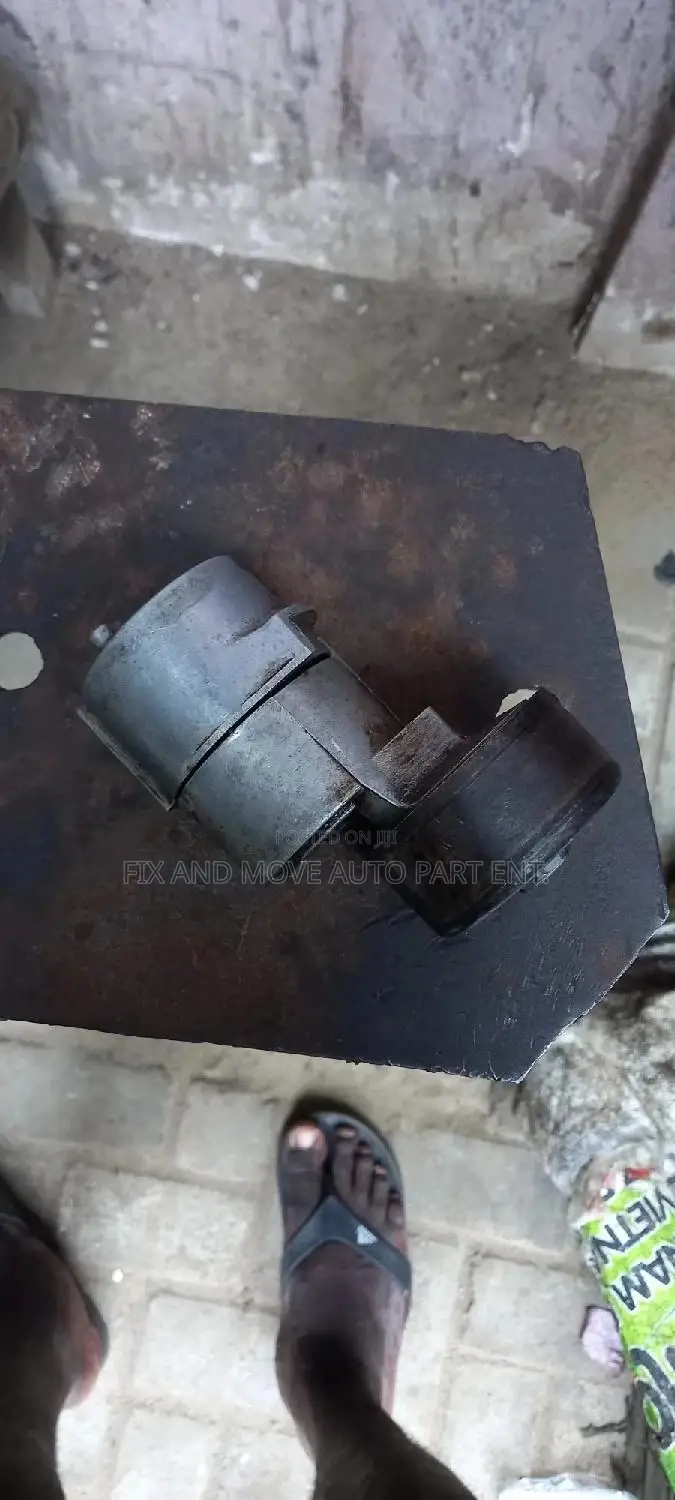 Tucson 2010-15 ADJUSTOR(Fan Belt Tensioner) and for All Cars