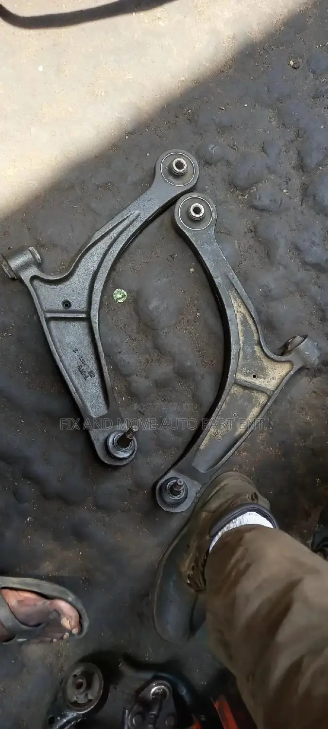 Honda Ridgeline 2006-2014 LOWER ARM Pair Available