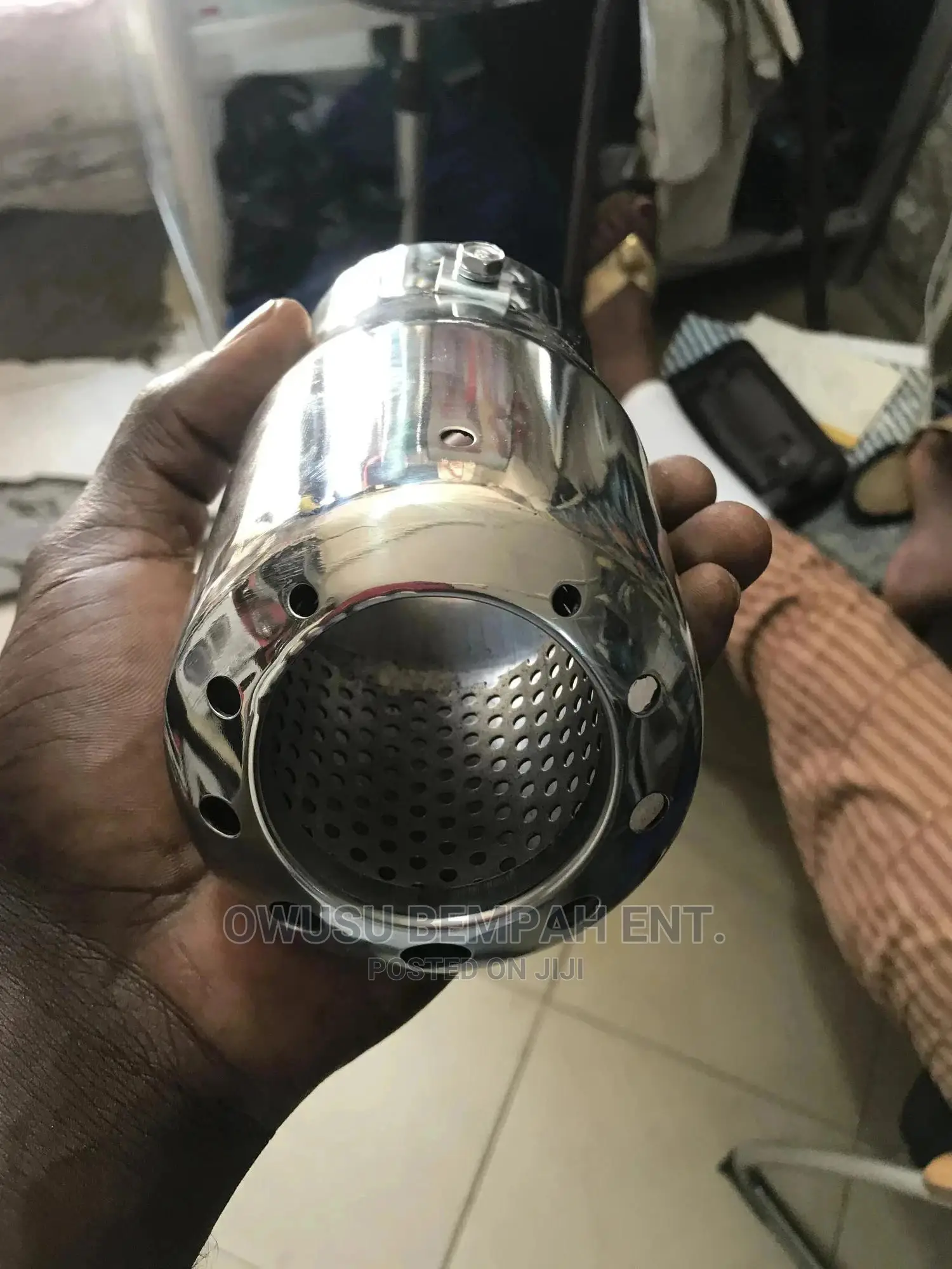 Car Exhaust Mouth