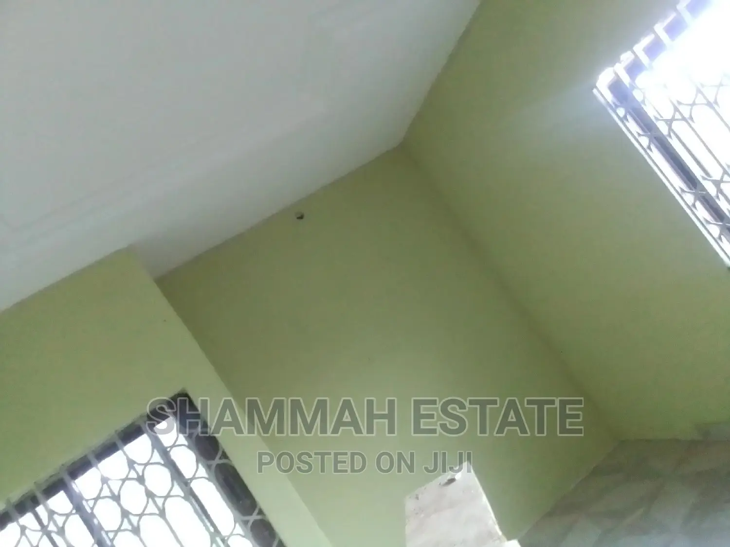 Furnished 8bdrm House in Aiding Estate, Sunyani Municipal for rent