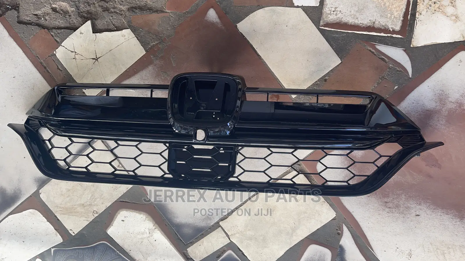 Honda CR-V 2019-2020 Front Grille/Shells
