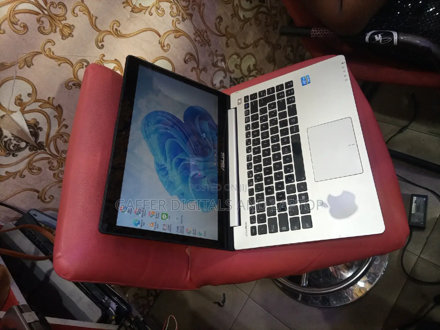 New Laptop Asus A42JV 4GB Intel Core I3 SSD 500GB