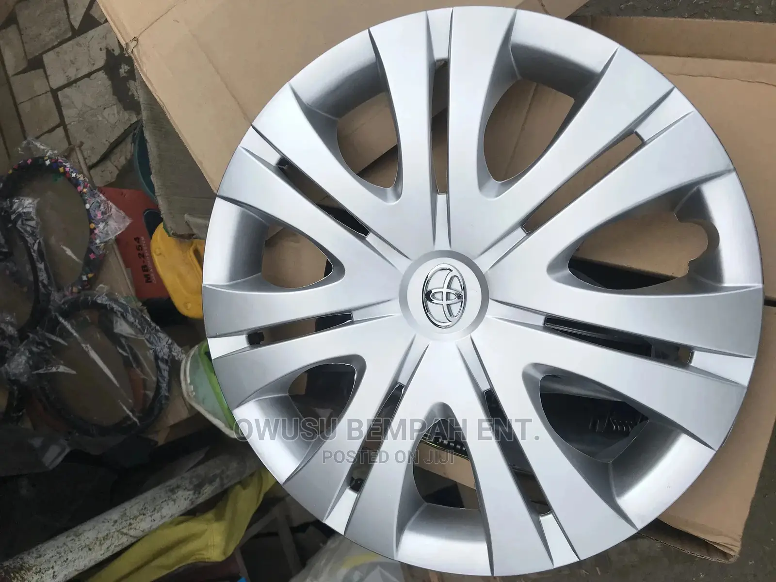 Wheel Caps.