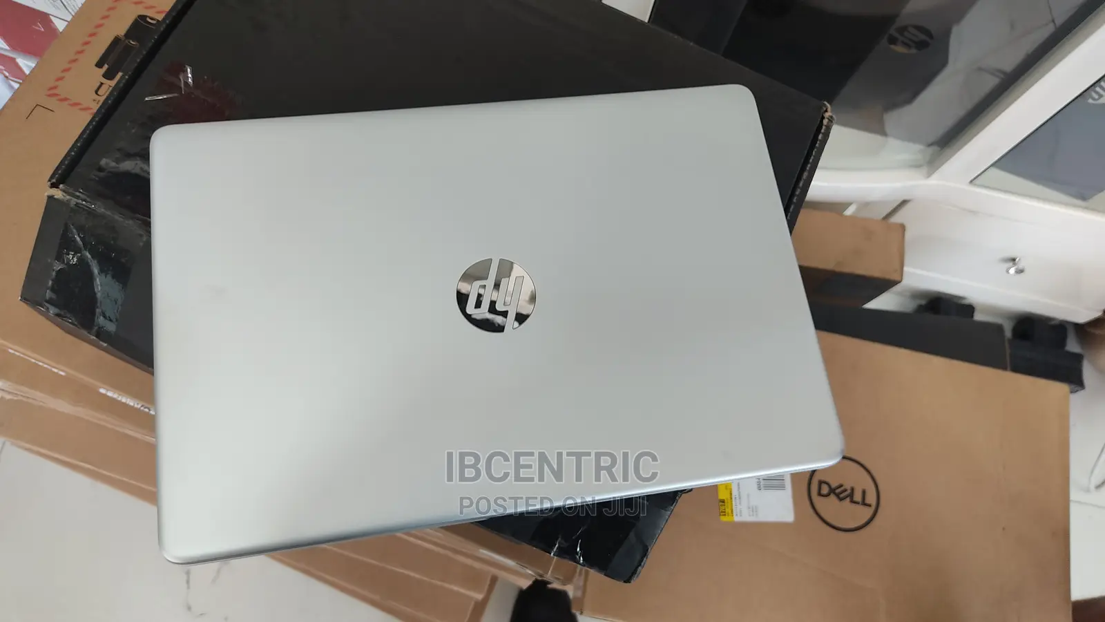 New Laptop HP Pavilion 15 8GB Intel Core I3 HDD 1T