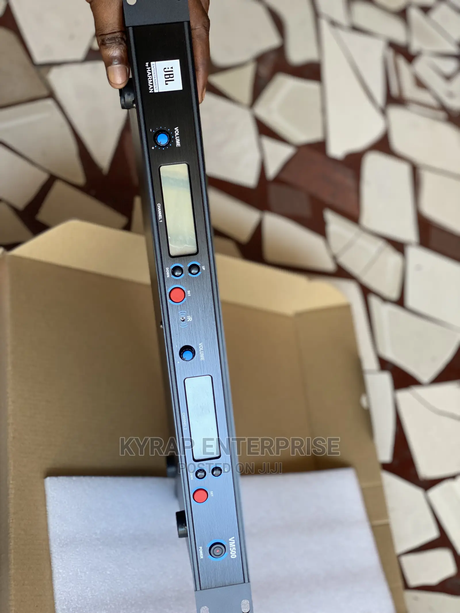 Jbl Vm500 Wireless Microphone