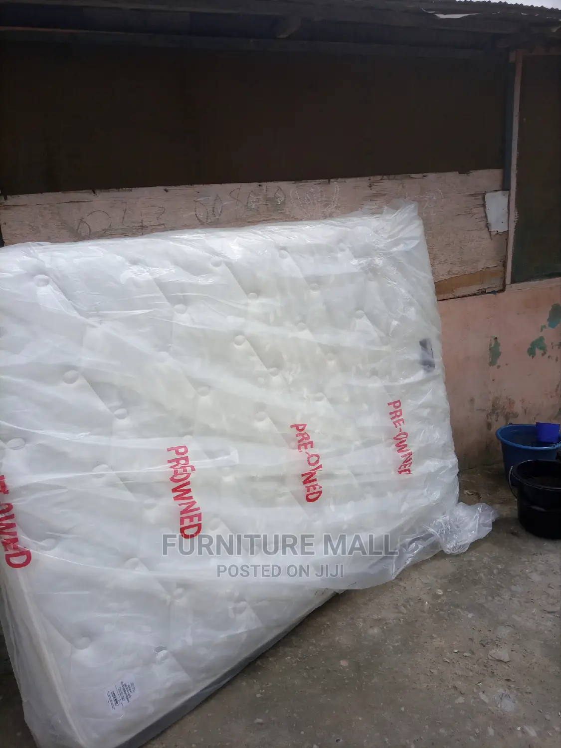 Queens Mattress 13"  From Canada 🇨🇦. Free Delivery