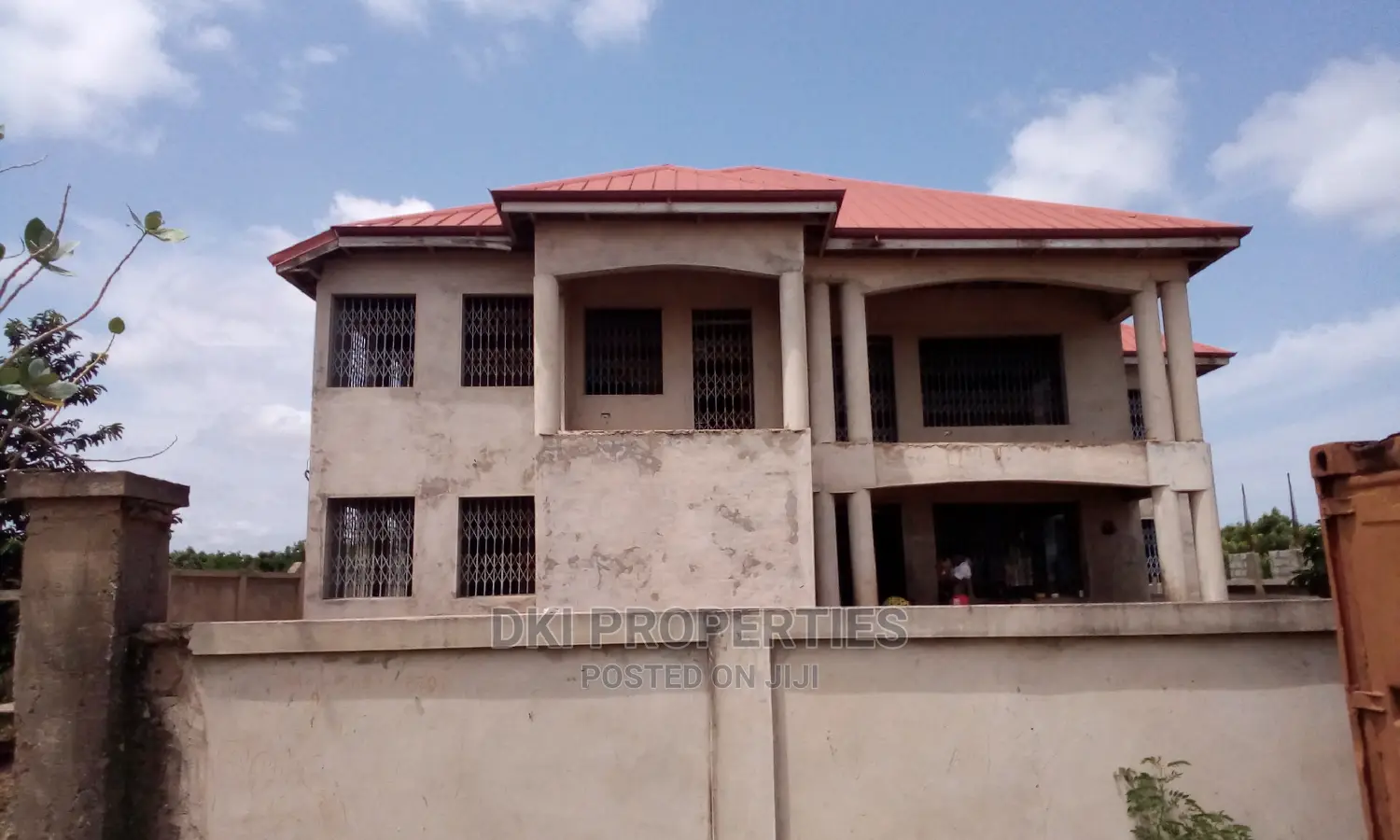 8bdrm House in Katamanso, Valley View Area for sale