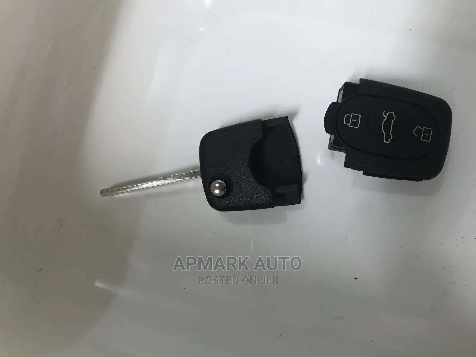 Audi Flip Key Shell Case for Audi A2 A3 A4 A6 A8 Tt