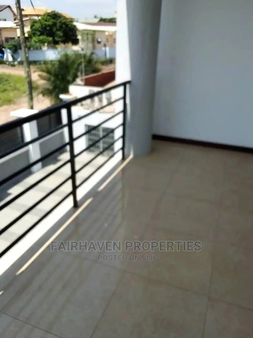 2bdrm Apartment in Fair Haven, Airport Residential Area for rent
