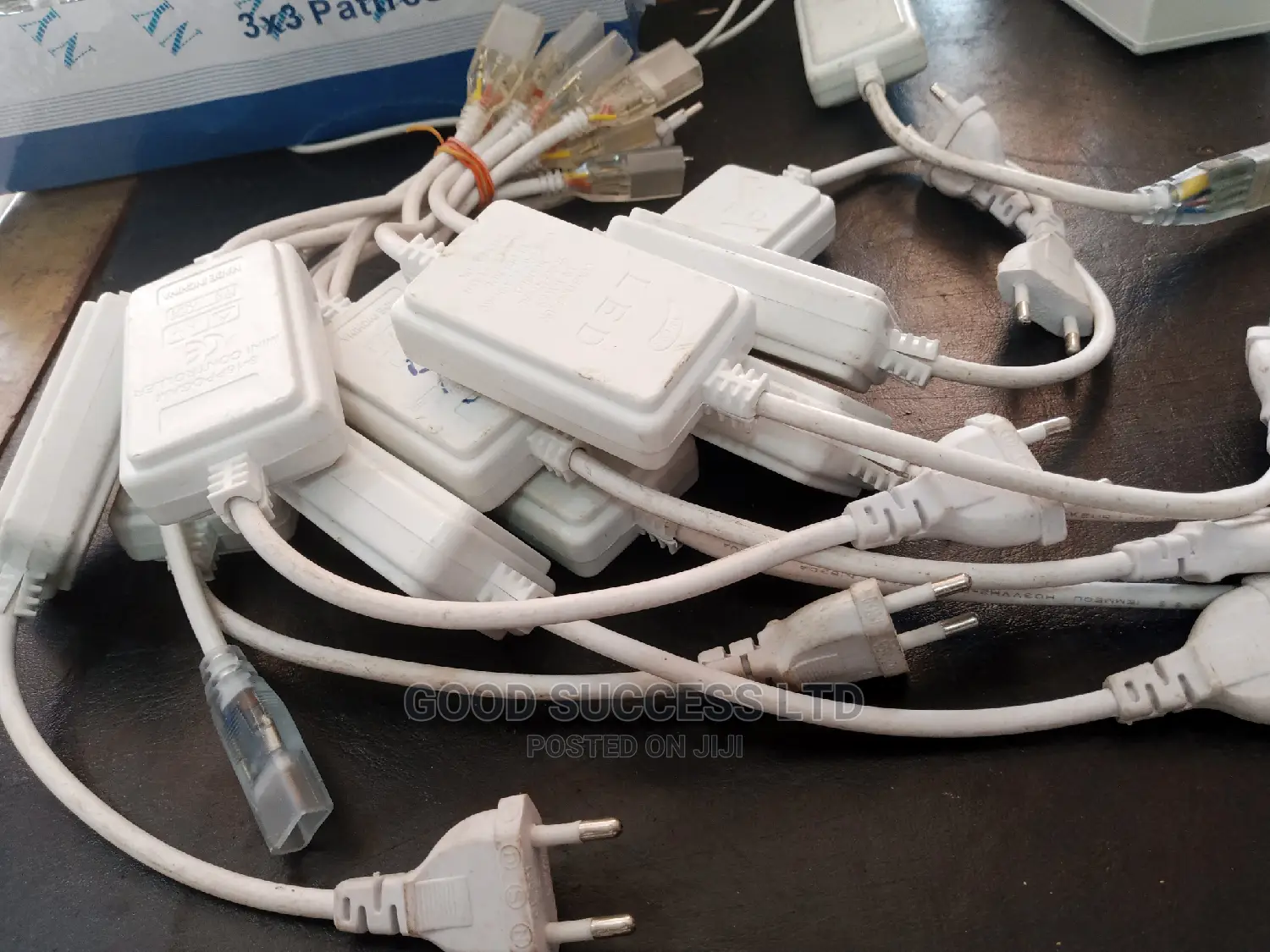Power Adaptor for Strip Light + Remote Control