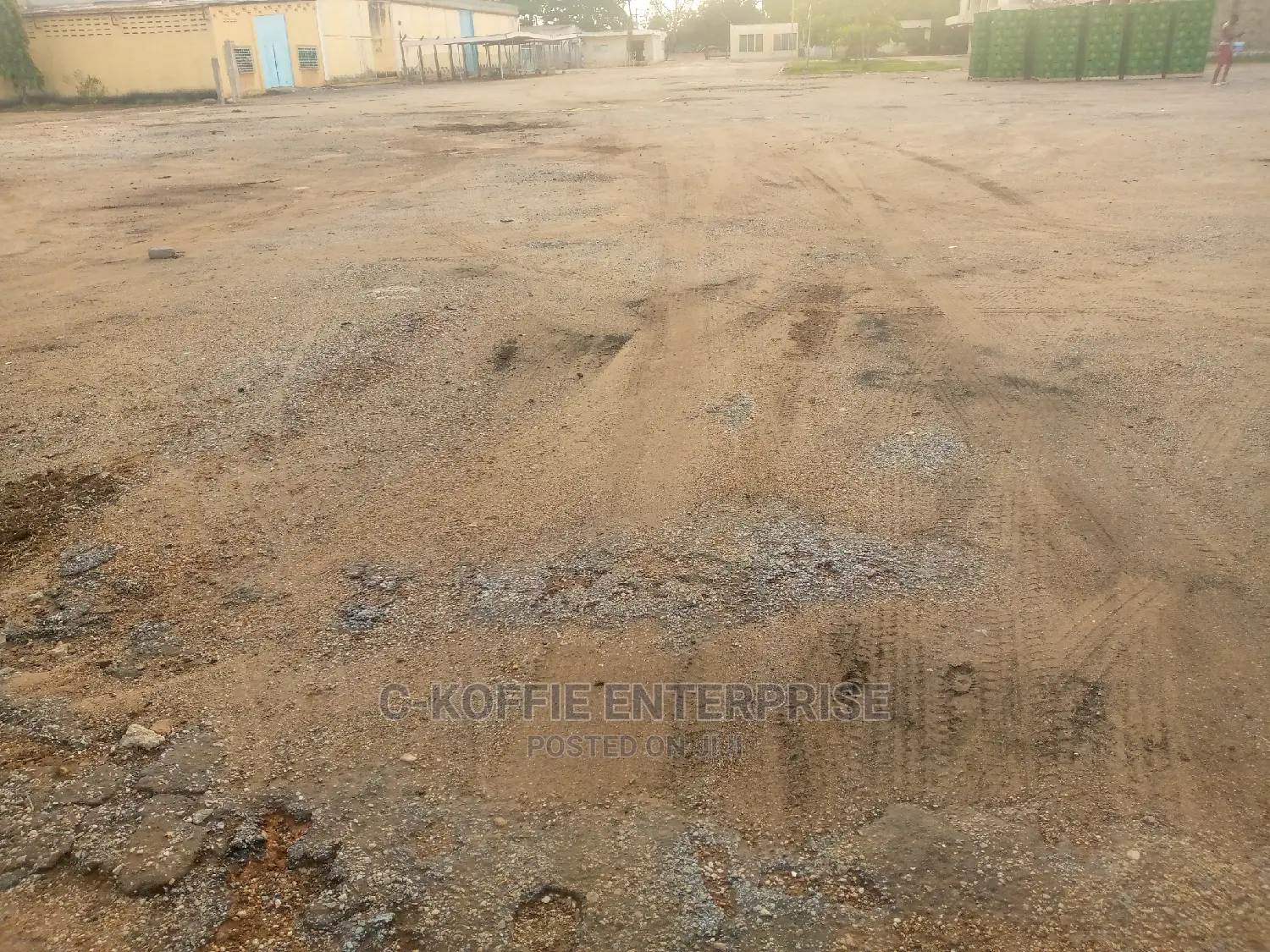 1600 Sqm Warehouse at North Kaneshie 4 Rent