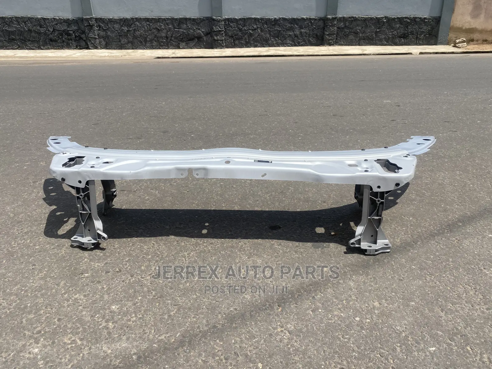 Mercedes Benz(W205) Upper Radiator Support