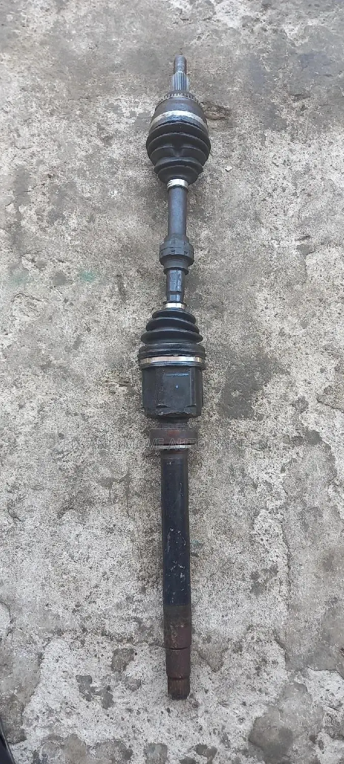 Toyota Highlander 2017-2018 Front Drive Shaft Pair Available