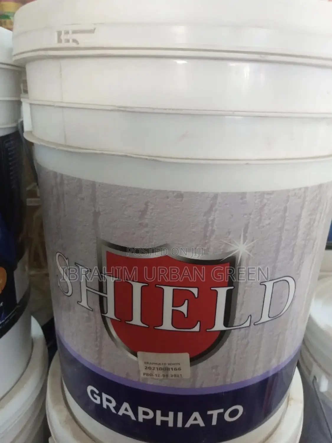 Shield Graphiato White
