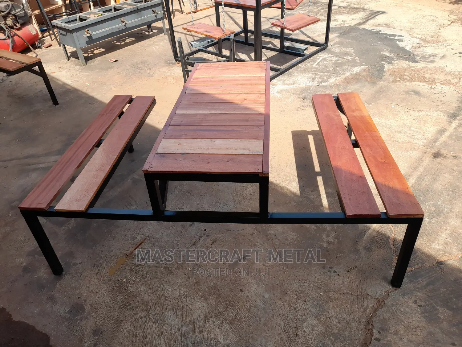 Classy 4 in 1 Seater With Table/ Chairs/ Furniture