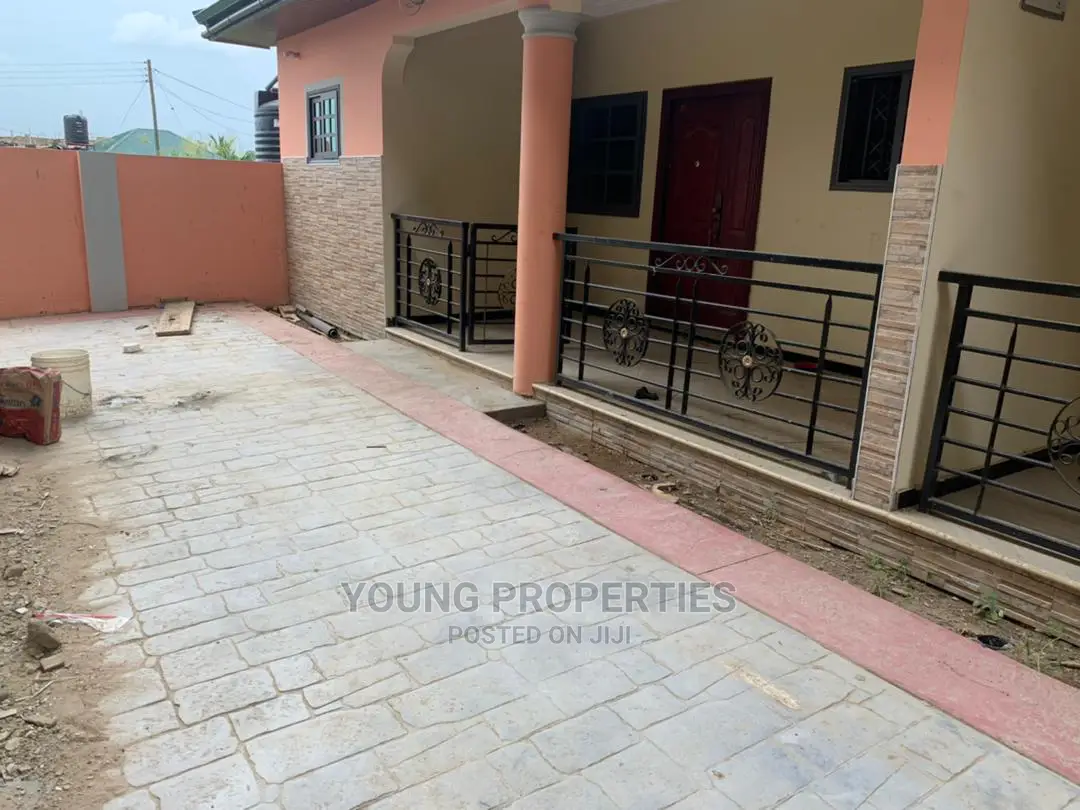 2bdrm Apartment in Young Agent, Amasaman for rent