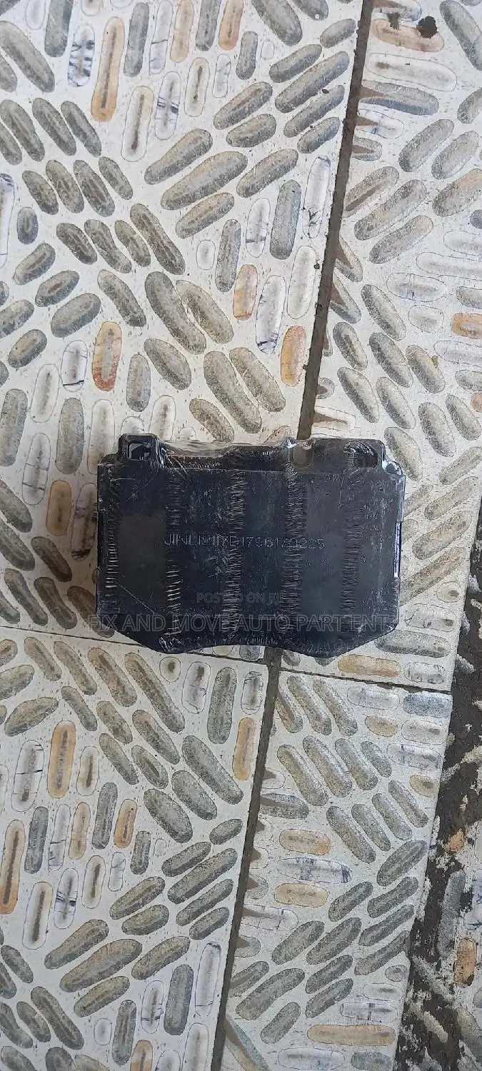 Benz E300/E350/C300 2016 Front BRAKE PAD Pair Available