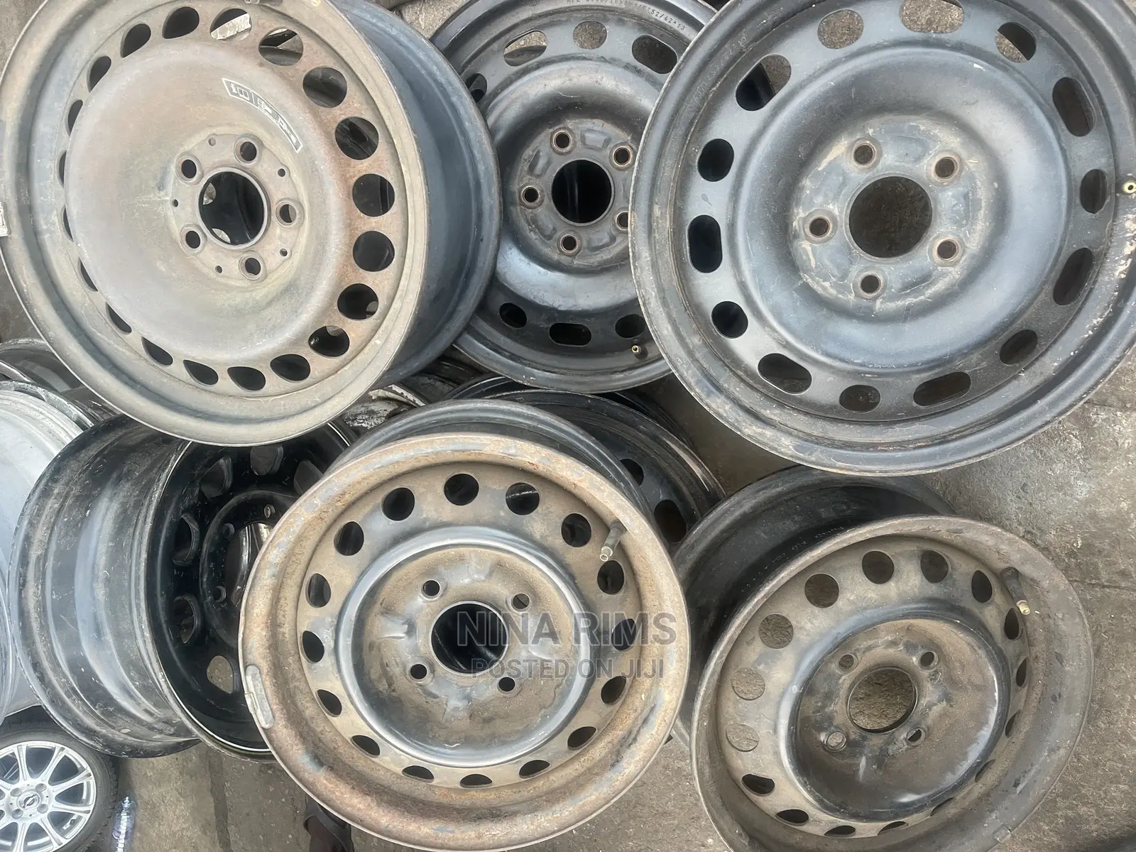 All Types of Metal Rims in All Sizes