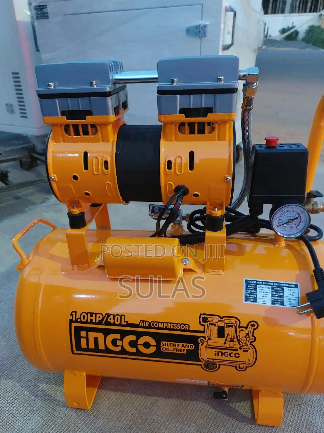 Air Compressor