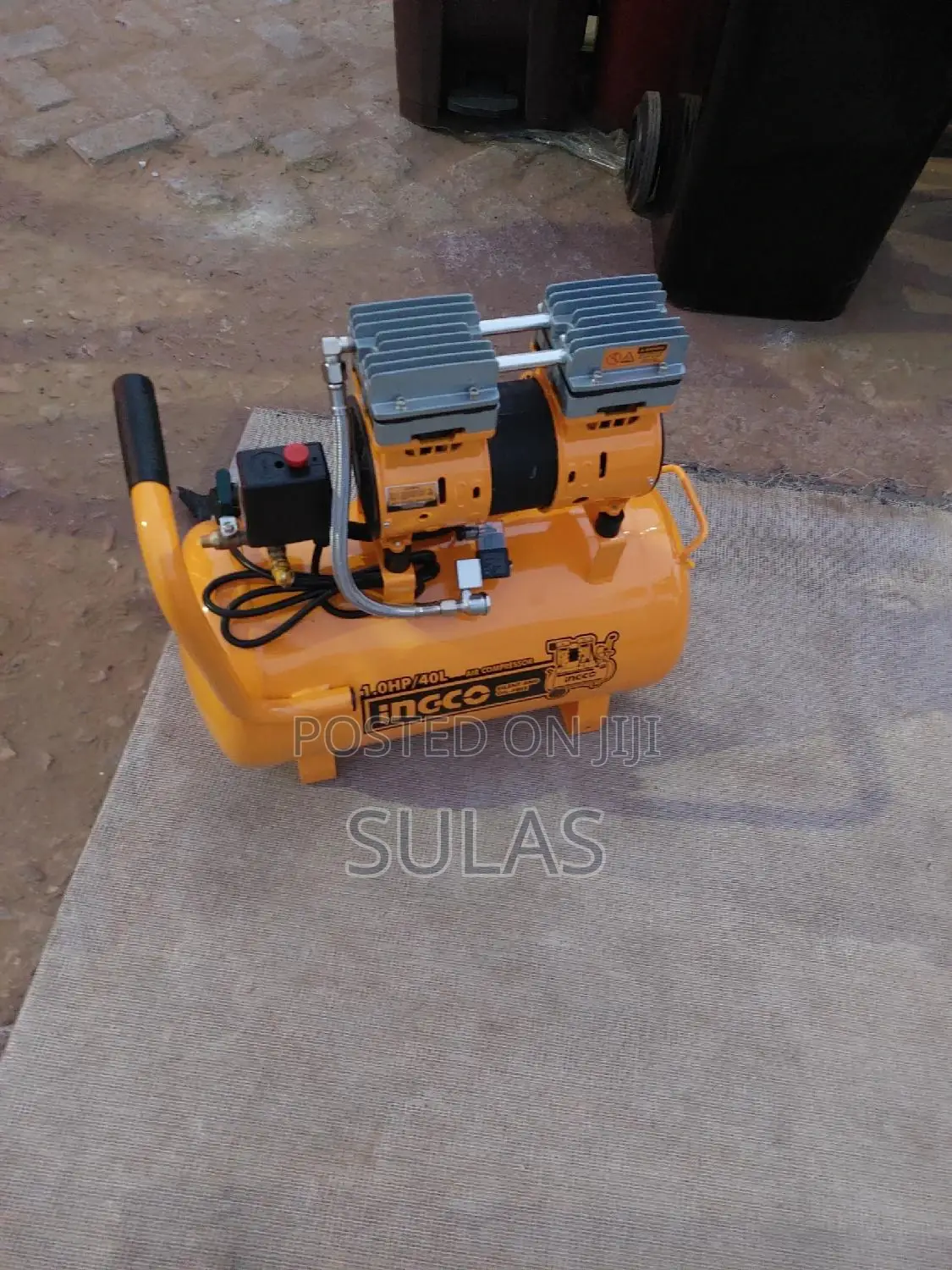 Air Compressor