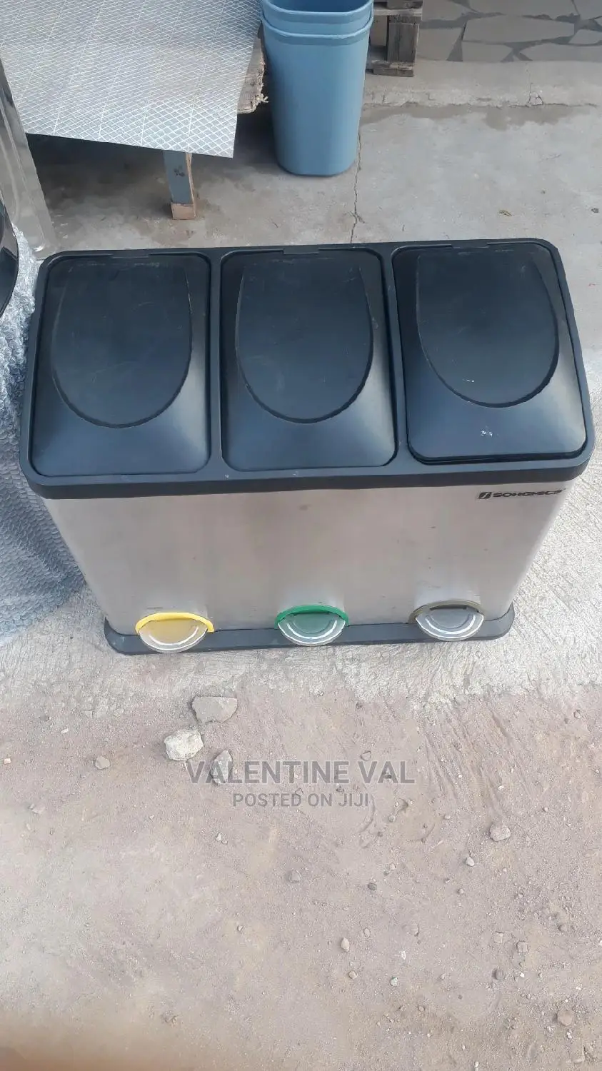 Dustbin Collector Can